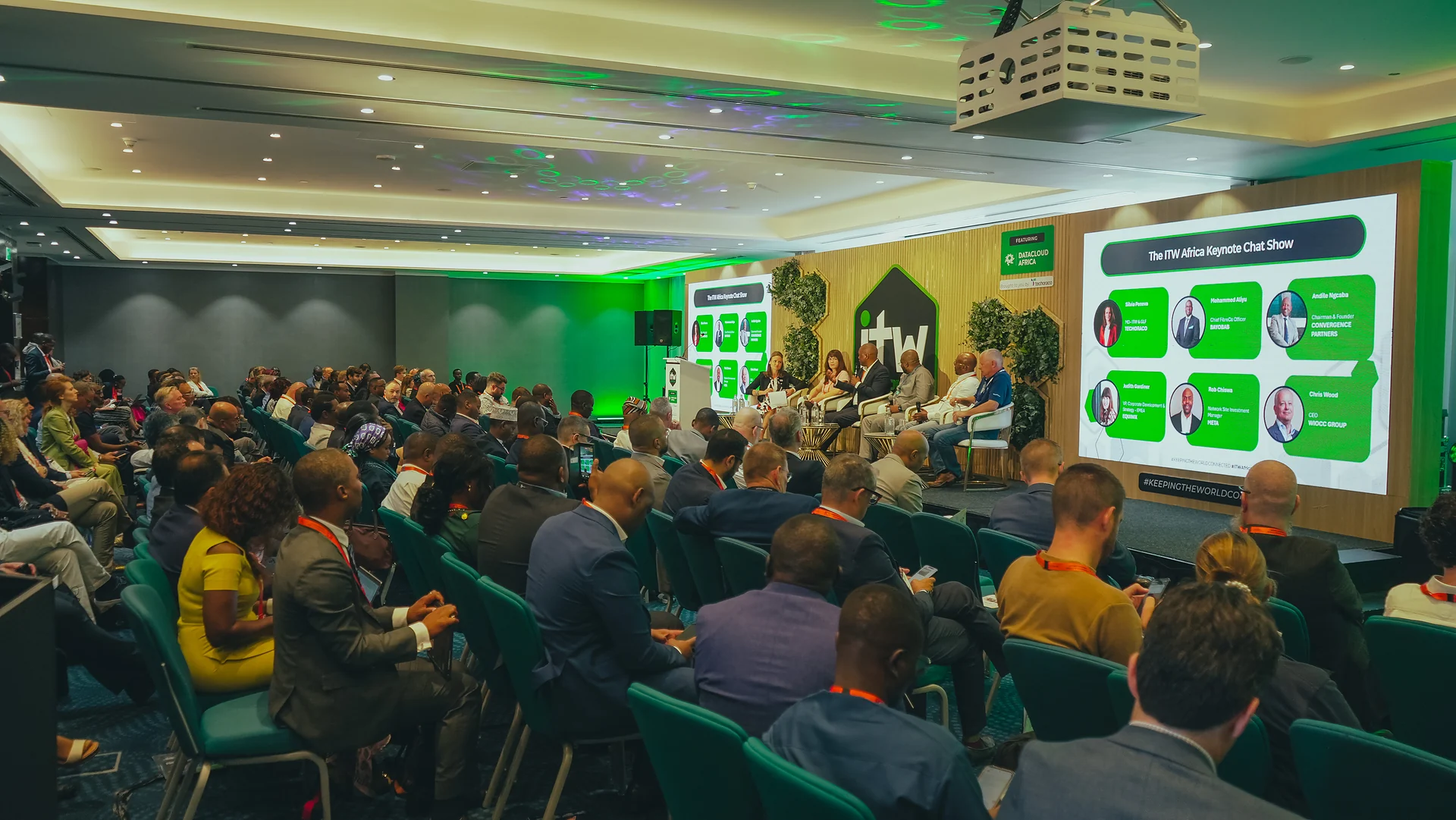 Audience attending an ITW Africa keynote session produced by Peak Experience